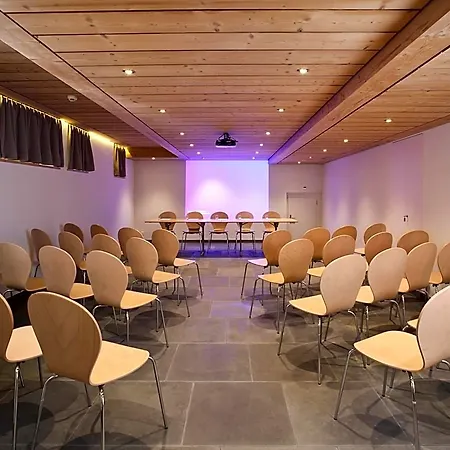 Otel Helvetia Morgins