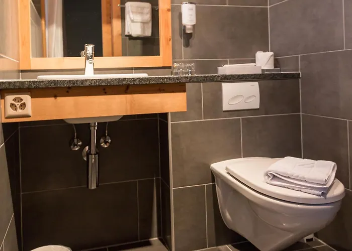 Hotel Helvetia Morgins